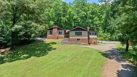 397 Sunny Ln, Franklin, NC 28734