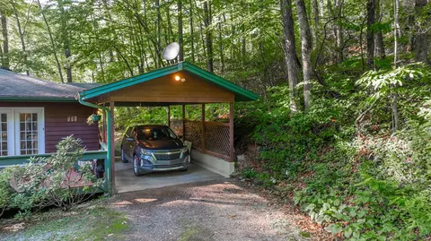 375 Rabbit Track Trl, Franklin, NC 28734 photo 7