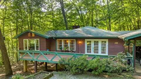 375 Rabbit Track Trl, Franklin, NC 28734 photo 4