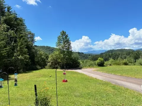392 Thumpers Trl, Franklin, NC 28734 photo 18