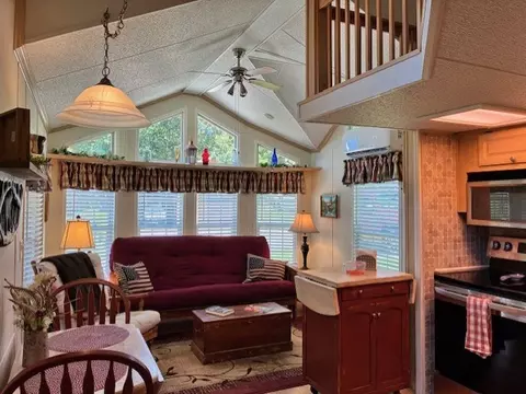 392 Thumpers Trl, Franklin, NC 28734 photo 7