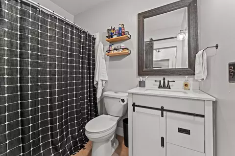 Bath - 2155 Old Murphy Rd, Franklin, NC 28734 photo 2 of 2