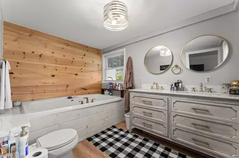 Bath - 2155 Old Murphy Rd, Franklin, NC 28734 photo 1 of 2