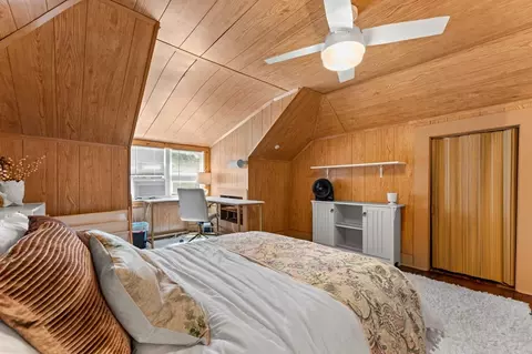 Bedroom - 2155 Old Murphy Rd, Franklin, NC 28734 photo 7 of 10