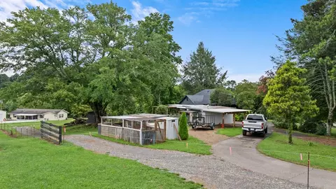 Exterior - 2155 Old Murphy Rd, Franklin, NC 28734 photo 14 of 23