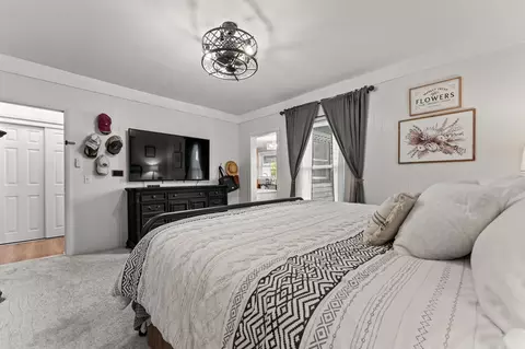 Bedroom - 2155 Old Murphy Rd, Franklin, NC 28734 photo 5 of 10