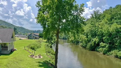 8 Bayside Dr, Sylva, NC 28779 photo 16