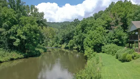 8 Bayside Dr, Sylva, NC 28779 photo 4
