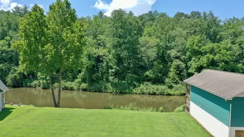 8 Bayside Dr, Sylva, NC 28779 photo 17