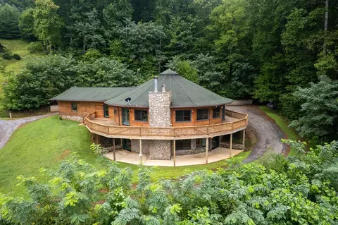 417 Quiet Forest Ln, Sylva, NC 28779 photo 1