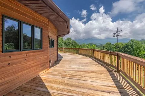 417 Quiet Forest Ln, Sylva, NC 28779 photo 32