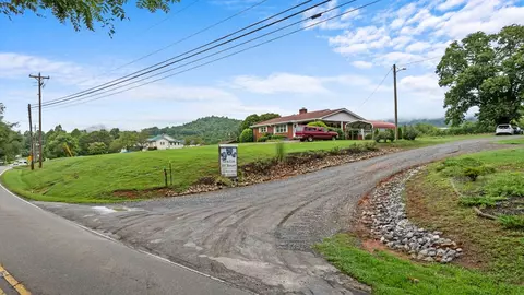 2145 Old Murphy Rd, Franklin, NC 28734 photo 6