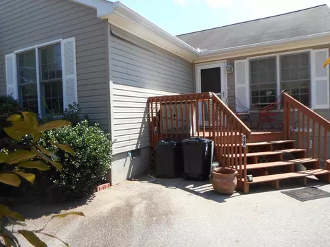 17 Misty Meadow Ln, Franklin, NC 28734