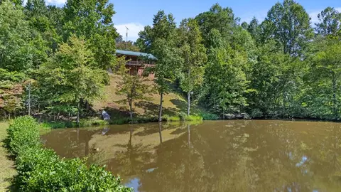 347 Willow Pond Rd, Franklin, NC 28734