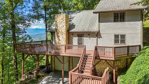 639 Deer Ridge Rd, Bryson City, NC 28713
