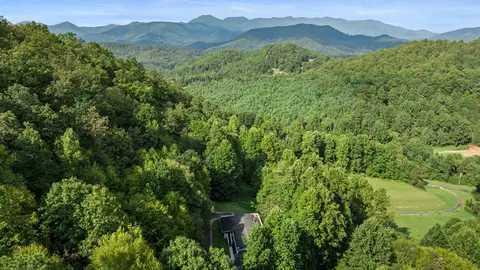View/Area - 362 Cagle Cv, Sylva, NC 28779 photo 2 of 7