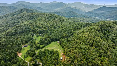 View/Area - 362 Cagle Cv, Sylva, NC 28779 photo 5 of 7
