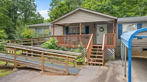 206 Arvil Guyer, Franklin, NC 28734 photo 6