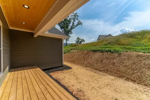 33 Gracie Rose St, Clyde, NC 28721 photo 12