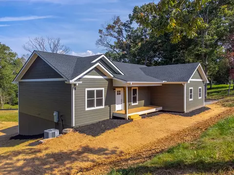 33 Gracie Rose St, Clyde, NC 28721 photo 8
