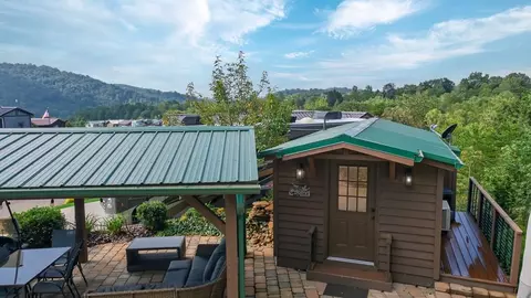 158 Sunset View Trl, Franklin, NC 28734