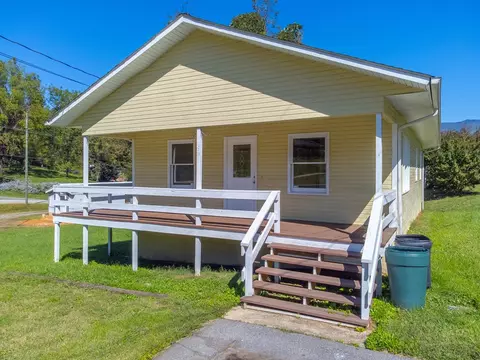 19 Love Ln, Sylva, NC 28779 photo 5