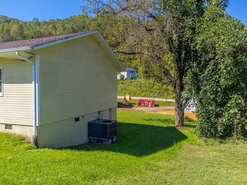 19 Love Ln, Sylva, NC 28779 photo 34