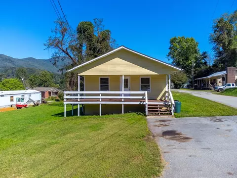19 Love Ln, Sylva, NC 28779 photo 4