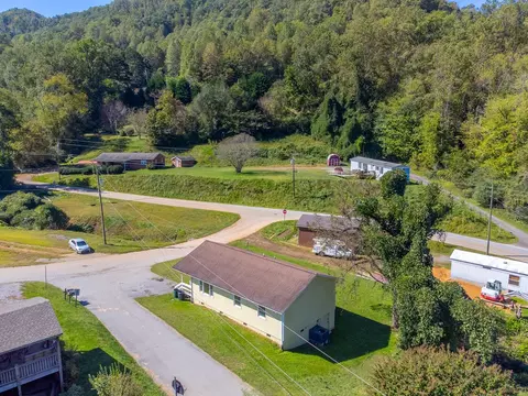 19 Love Ln, Sylva, NC 28779 photo 41