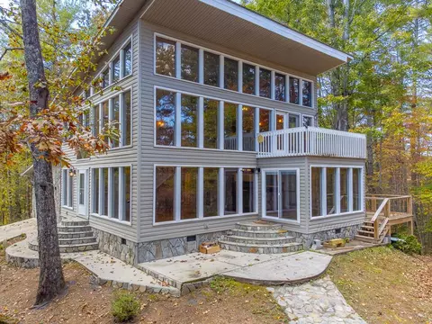 265 Grace Ln, Robbinsville, NC 28771