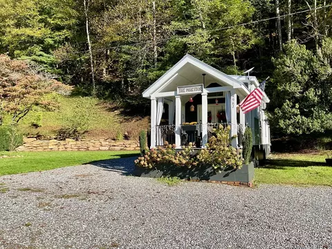 Exterior - 4982 Caney Fork Rd, Cullowhee, NC 28723 photo 5 of 7