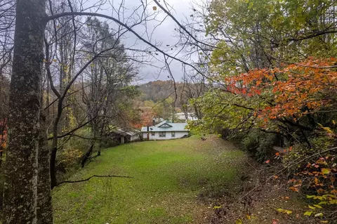 Exterior - 121 Harris Cir, Sylva, NC 28779 photo 3 of 3
