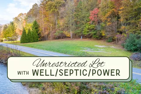 9059 Lower Burningtown Rd, Franklin, NC 28734