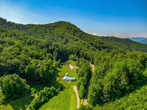 471 Claude Cook Rd, Sylva, NC 28779 photo 26