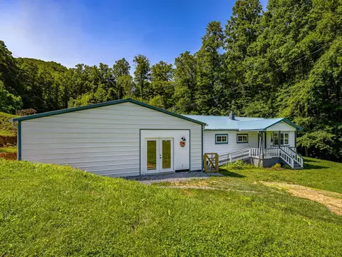 471 Claude Cook Rd, Sylva, NC 28779 photo 8