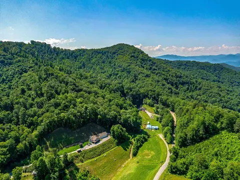 471 Claude Cook Rd, Sylva, NC 28779 photo 28