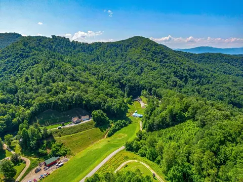 471 Claude Cook Rd, Sylva, NC 28779 photo 24