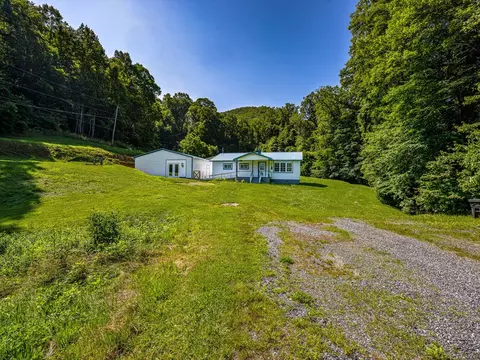 471 Claude Cook Rd, Sylva, NC 28779 photo 9