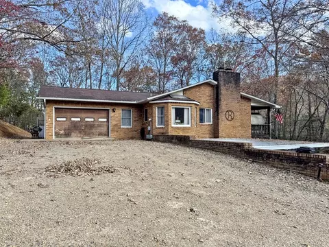 89 Nettie Hurst Rd, Franklin, NC 28734
