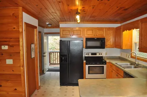 Kitchen - 32 Hidden Creek Est, Sylva, NC 28779 photo 1 of 1