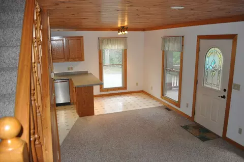 Living - 32 Hidden Creek Est, Sylva, NC 28779 photo 3 of 3
