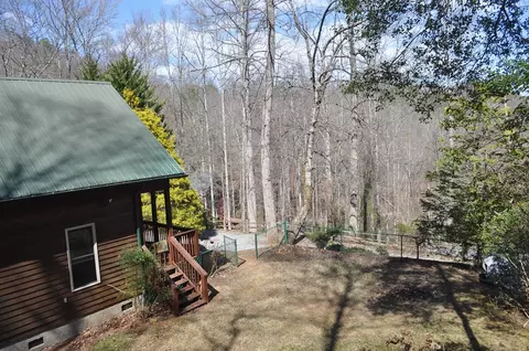 Exterior - 32 Hidden Creek Est, Sylva, NC 28779 photo 8 of 15