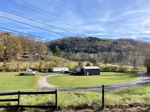 118 Fisher Crk, Sylva, NC 28779