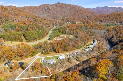 lot9 A Light Waters Dr, Cullowhee, NC 28723
