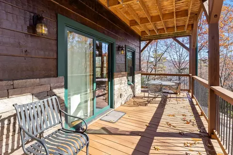 Exterior - 151 Diamond Falls Blvd, Franklin, NC 28734 photo 5 of 12