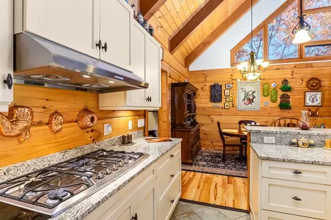Kitchen - 151 Diamond Falls Blvd, Franklin, NC 28734 photo 8 of 9
