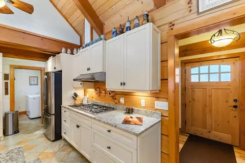 Kitchen - 151 Diamond Falls Blvd, Franklin, NC 28734 photo 5 of 9