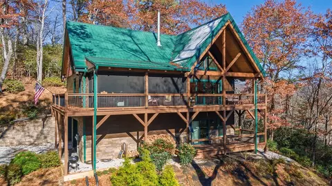 Exterior - 151 Diamond Falls Blvd, Franklin, NC 28734 photo 10 of 12