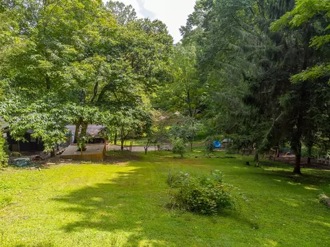 370 Hidden Trl, Franklin, NC 28734 photo 3