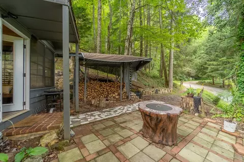 370 Hidden Trl, Franklin, NC 28734 photo 7